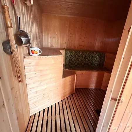 Nadejda In Tyzha Holiday home *