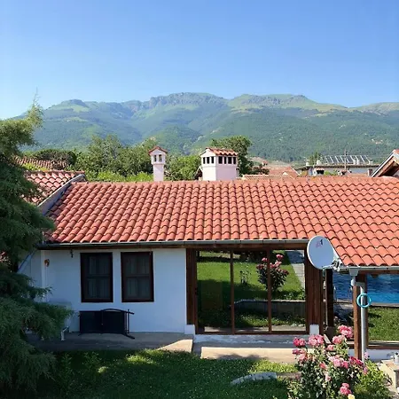 Nadejda In Tyzha Holiday home Tuzha